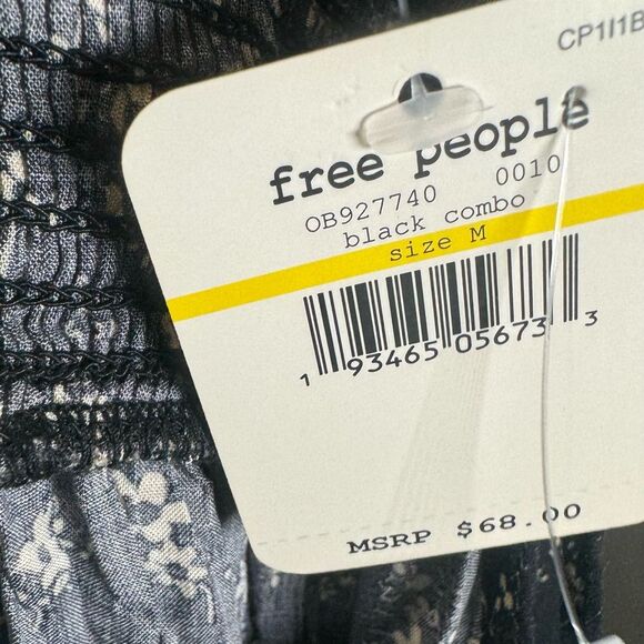 Free People Intimately black cream ditsy floral smocked sundress size medium NWT - Picture 6 of 9